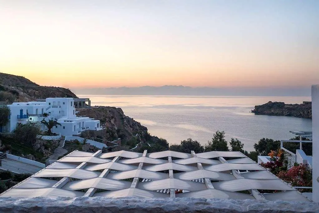 Super Rockies Resort Mykonos Town
